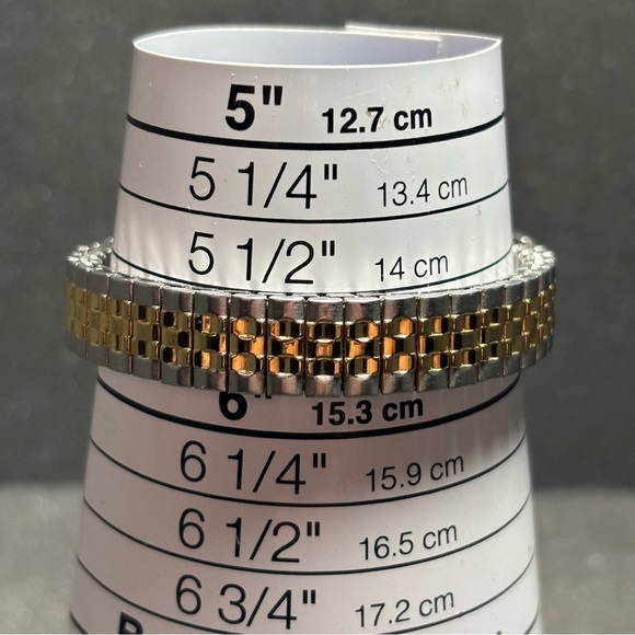 Timex Indiglo Ladies Quartz Watch Date Just White Dial Silver Gold Tone Working - Picture 8 of 9